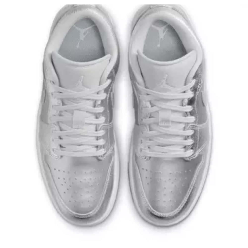 Jordan 1 Low "Metallic Silver/ Photon Dust/Wolf Grey" Women's size 8